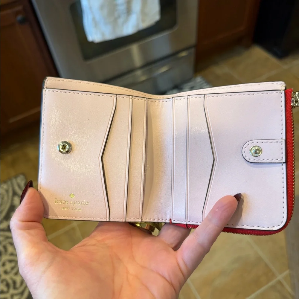 kate spade red pink floral heart zip wallet with gold logo - Picture 3 of 5